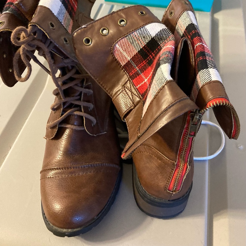 Winter boots